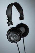 Load image into Gallery viewer, Grado SR 225e - headphone.com
 - 3