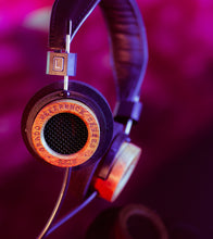 Load image into Gallery viewer, Grado RS 2e Reference Series Headphone - headphone.com
 - 3